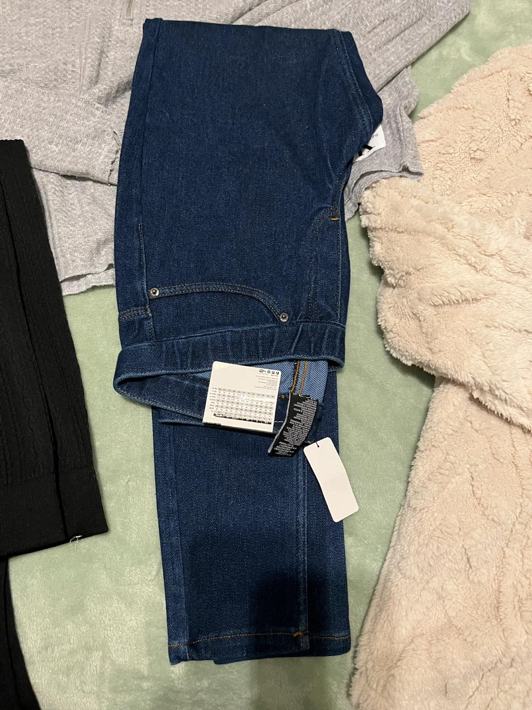 Selling as LOT !! NEW Womens/teens size small - photo 3