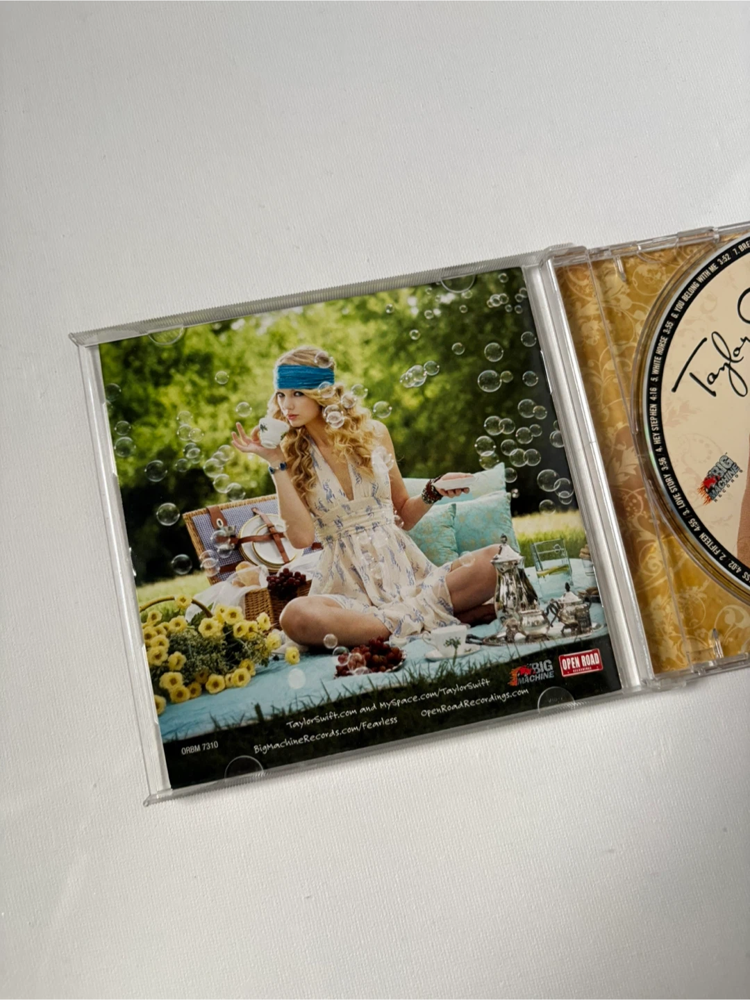 Taylor Swift Fearless CD 2008 - photo 3