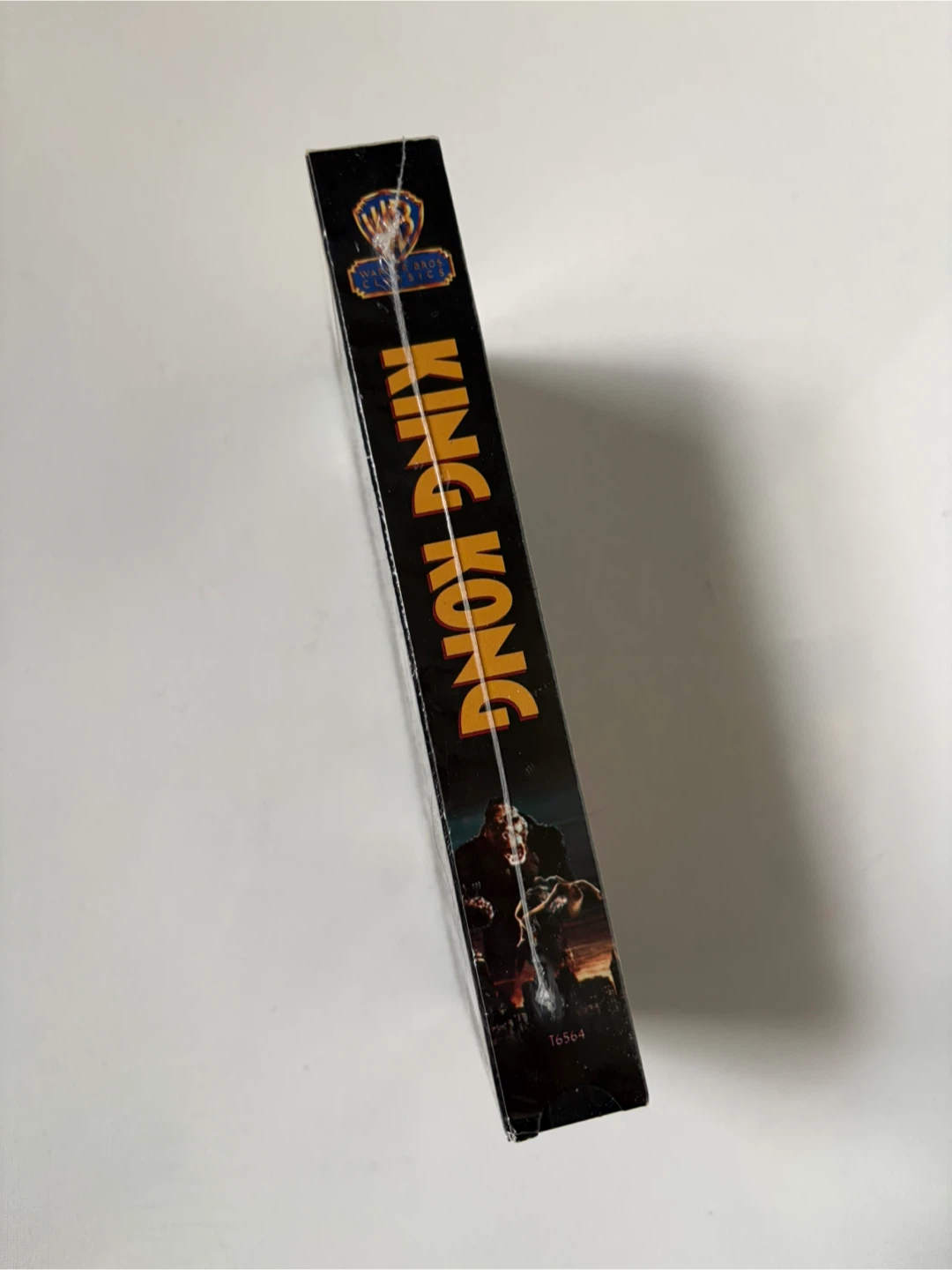 Vintage King Kong sealed VHS tape Warner Bros godzilla alien - photo 2