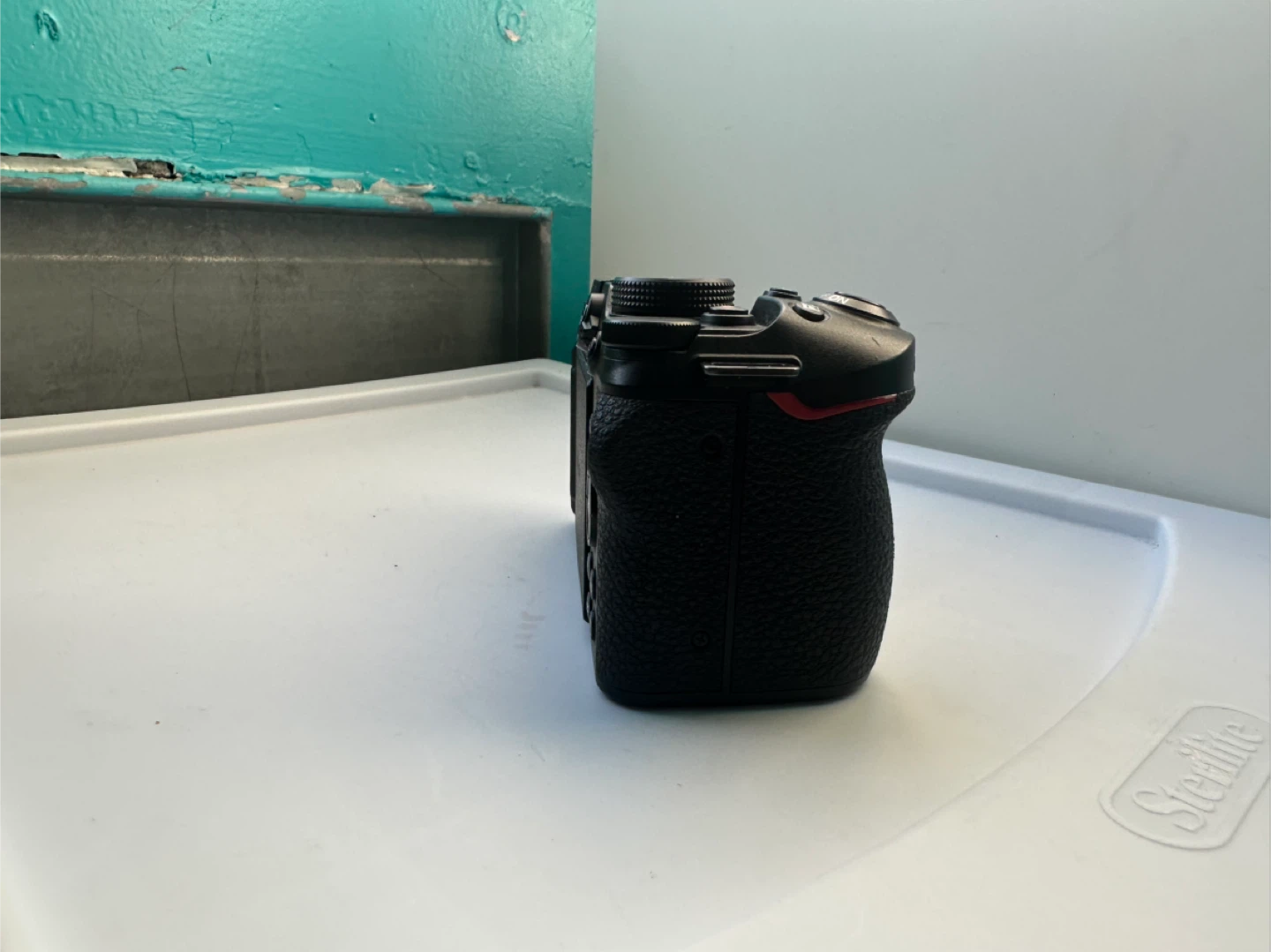 Nikon Z 30 Mirrorless Camera body only - photo 5