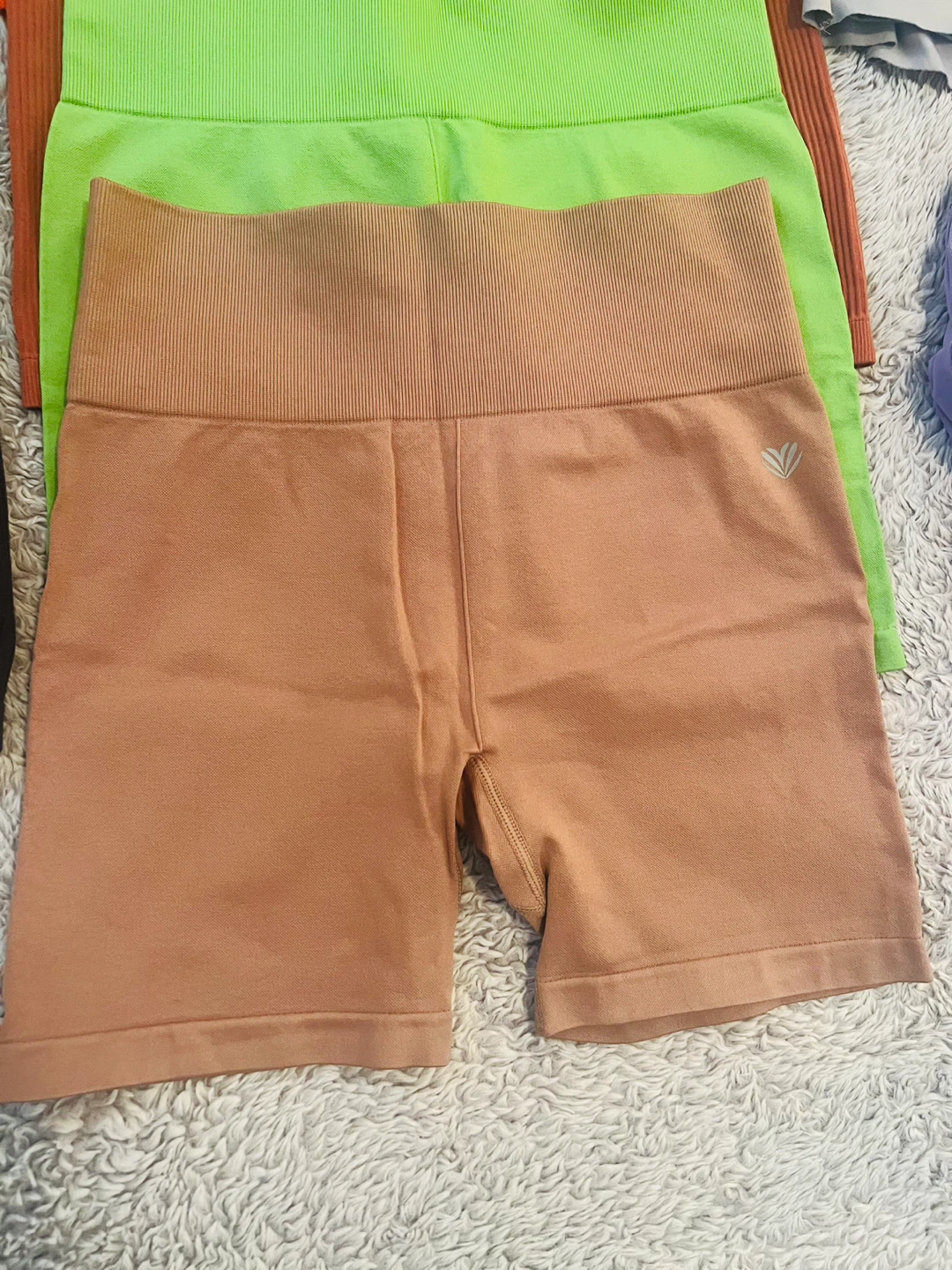 Activewear Shorts Bundle - Various Colours - photo 3