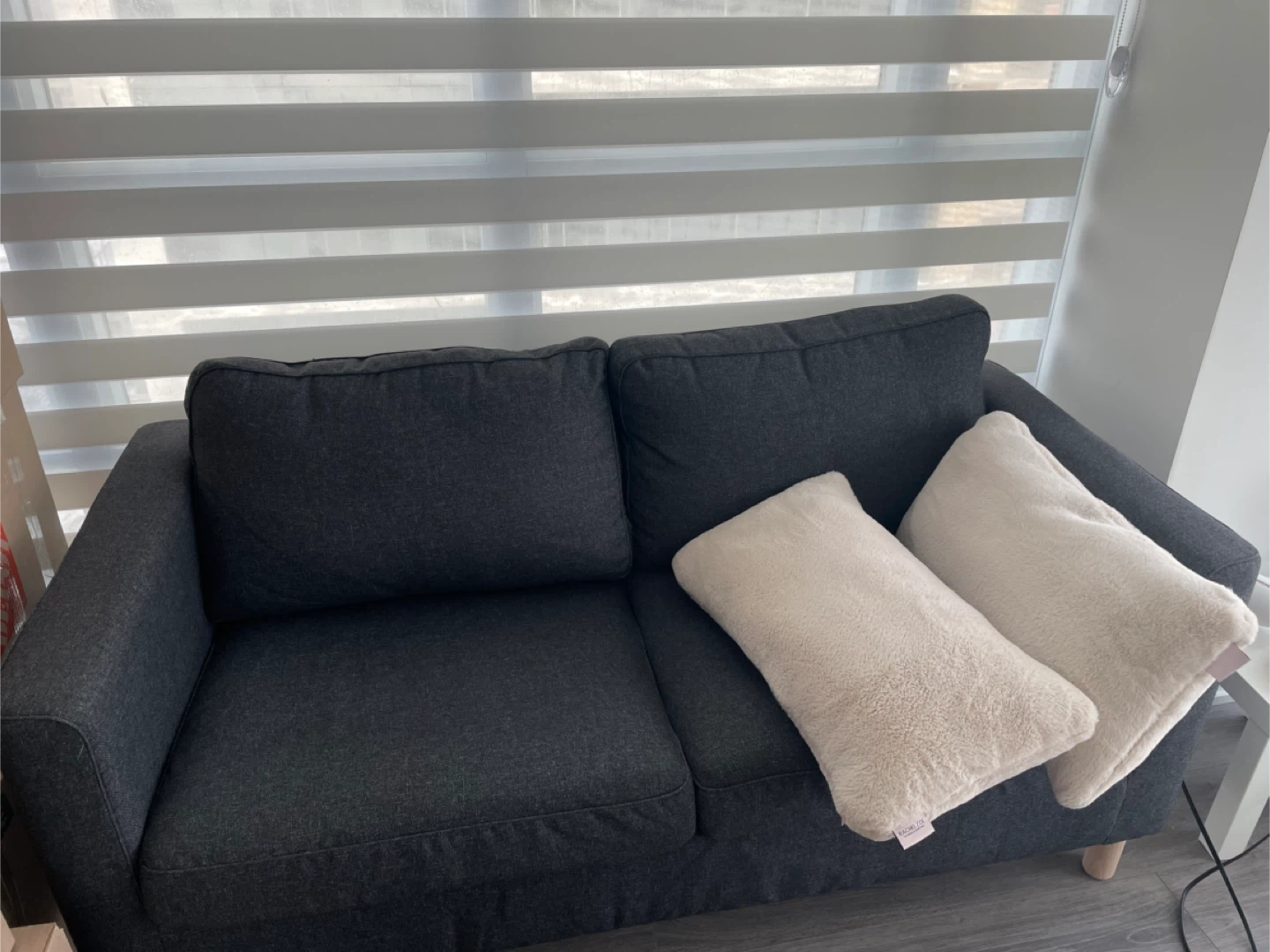 IKEA PÄRUP Loveseat, Gunnared Dark Gray