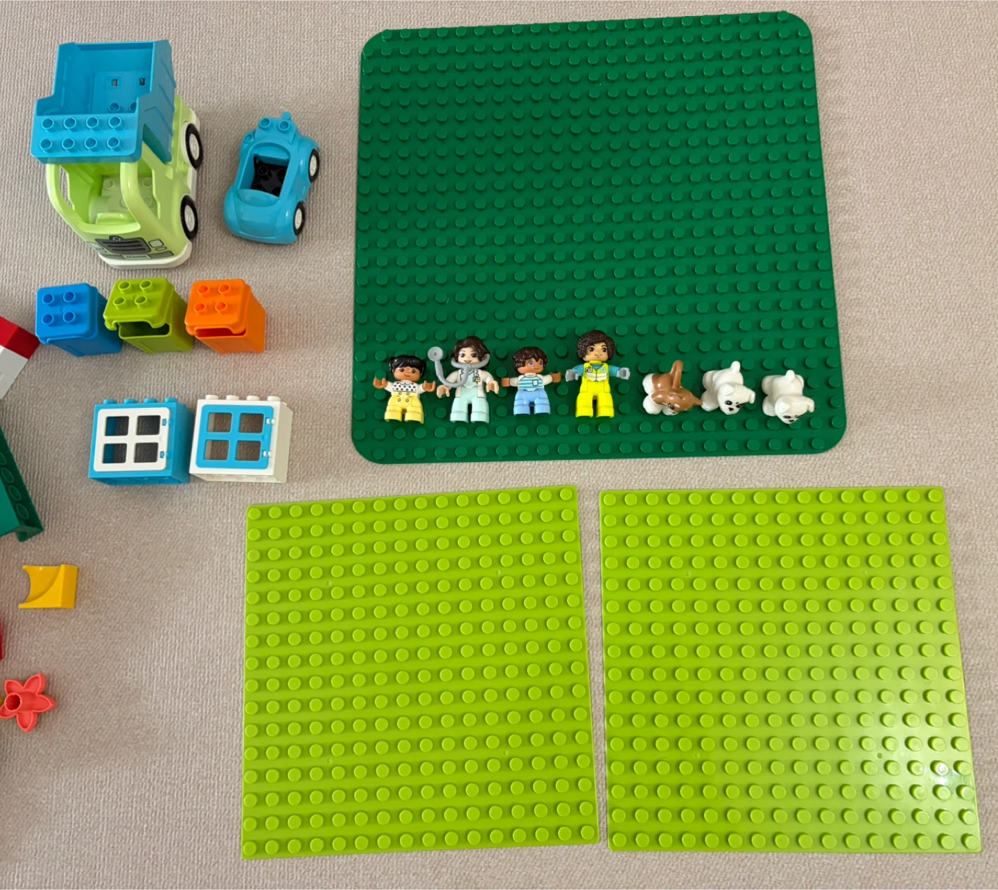 LEGO DUPLO Building Block Set - photo 2