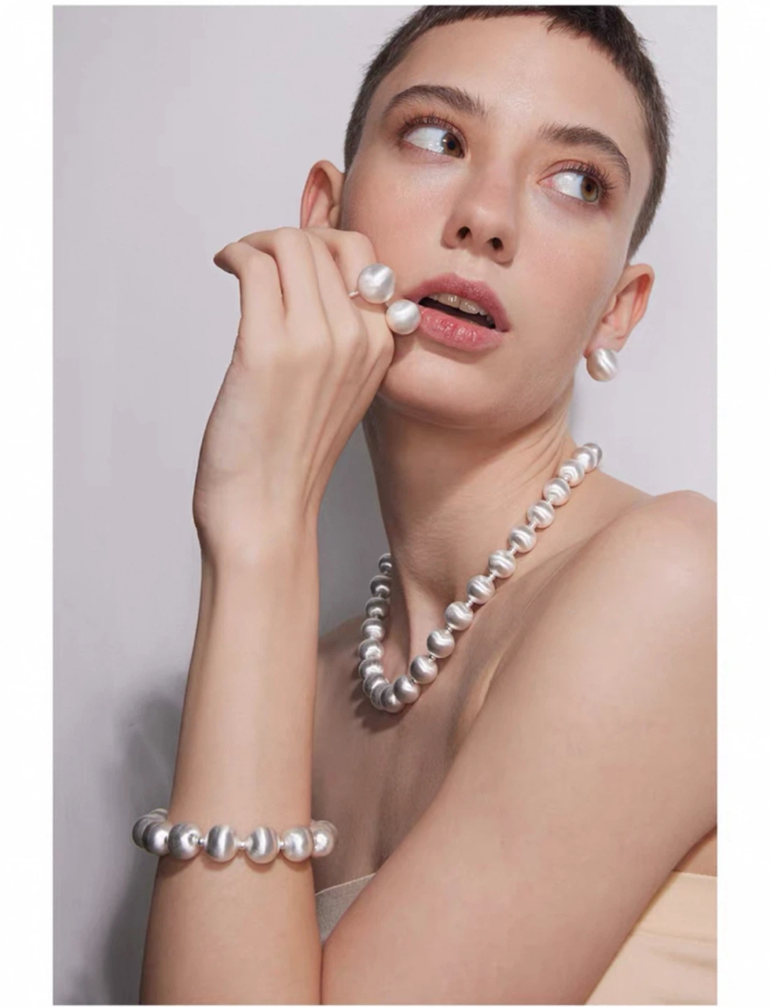 Silver Bead Necklace - photo 2