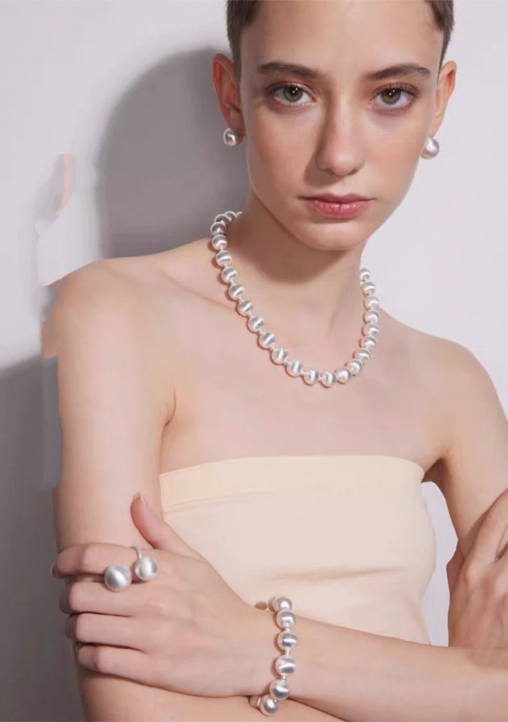 Silver Bead Necklace - photo 5