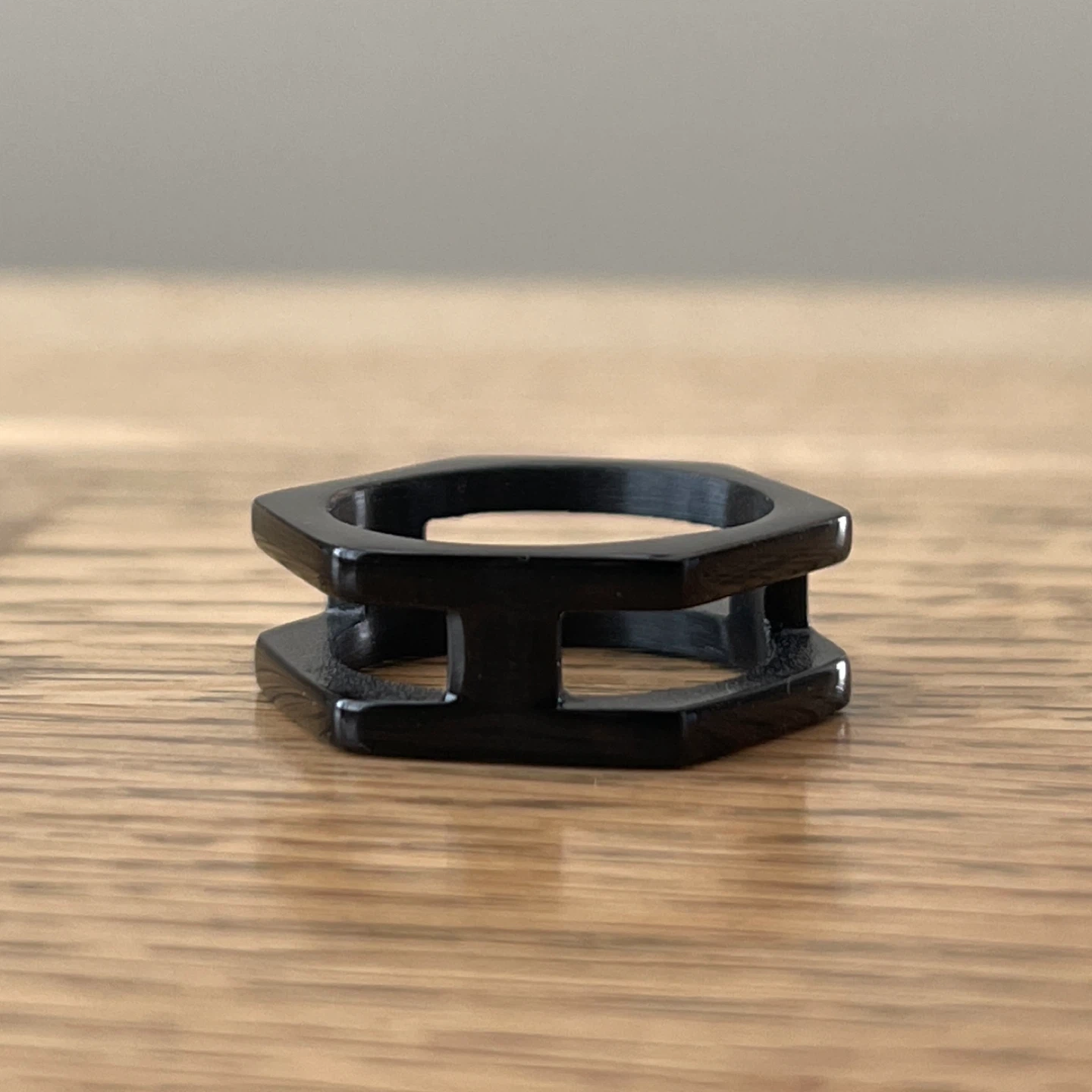 Minimalist hexagonal stainless steel ring (size 8) - photo 2