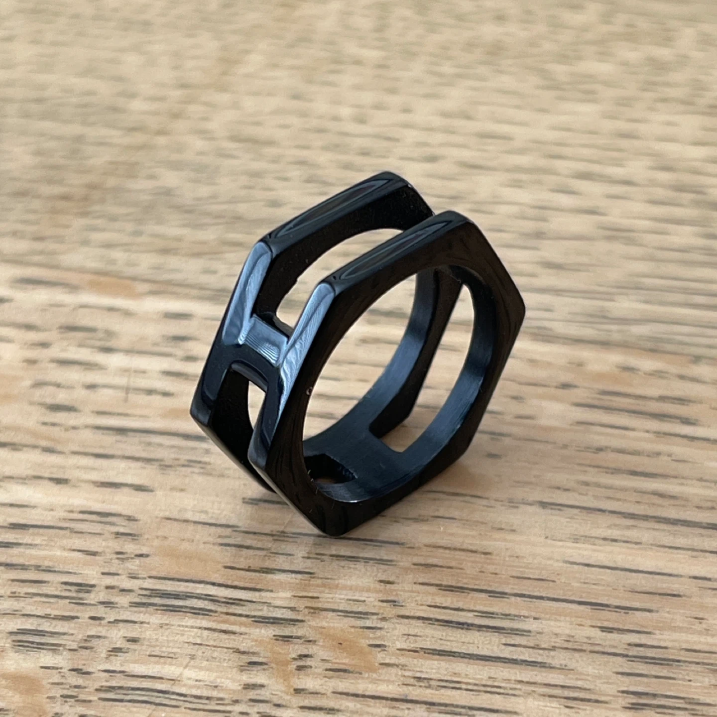 Minimalist hexagonal stainless steel ring (size 8) - photo 3
