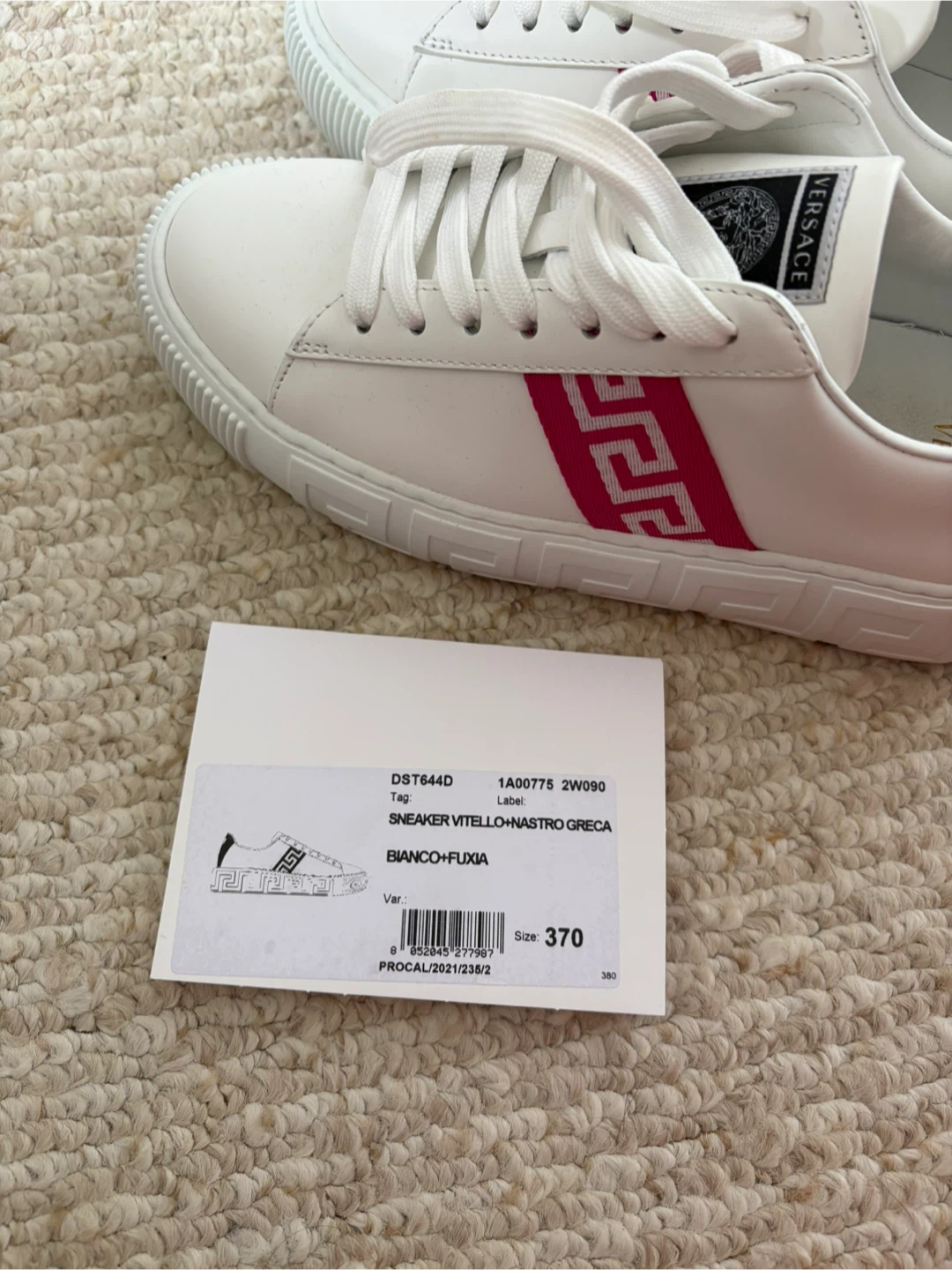 Authentic Versace ladies Greta sneakers - photo 4