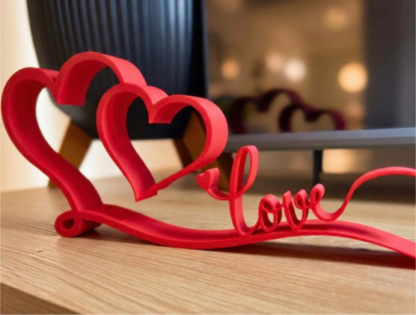 Red Love Heart Sculpture - photo 3