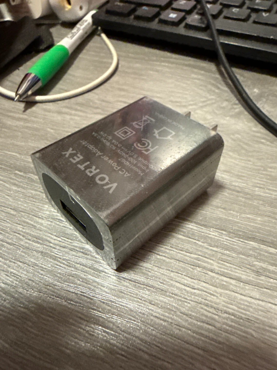 Vortex AC Power Adapter Model HDG7