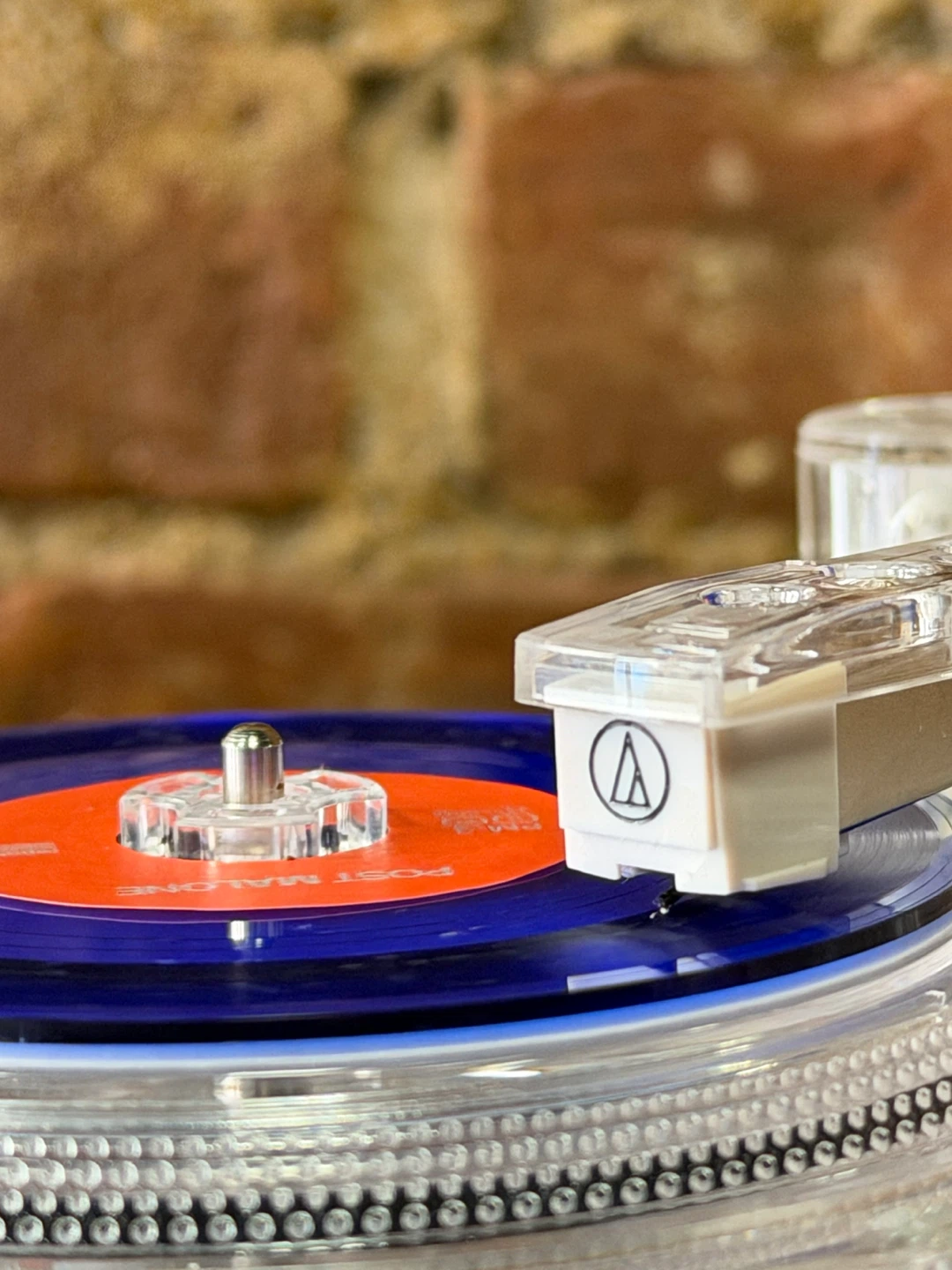 CROSLEY RSD 2020 3” CLEAR MINI TURNTABLE - photo 4