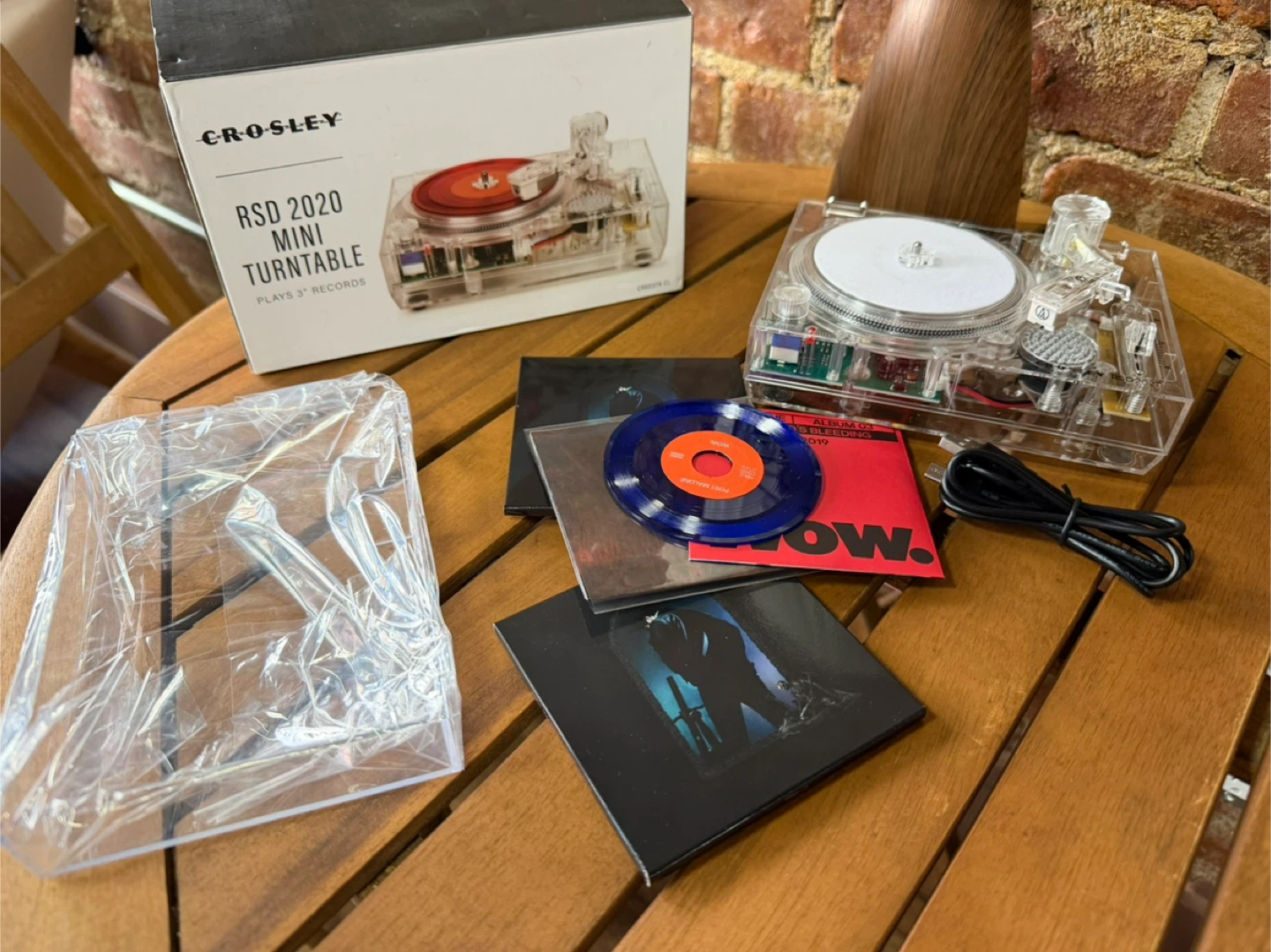 CROSLEY RSD 2020 3” CLEAR MINI TURNTABLE - photo 3