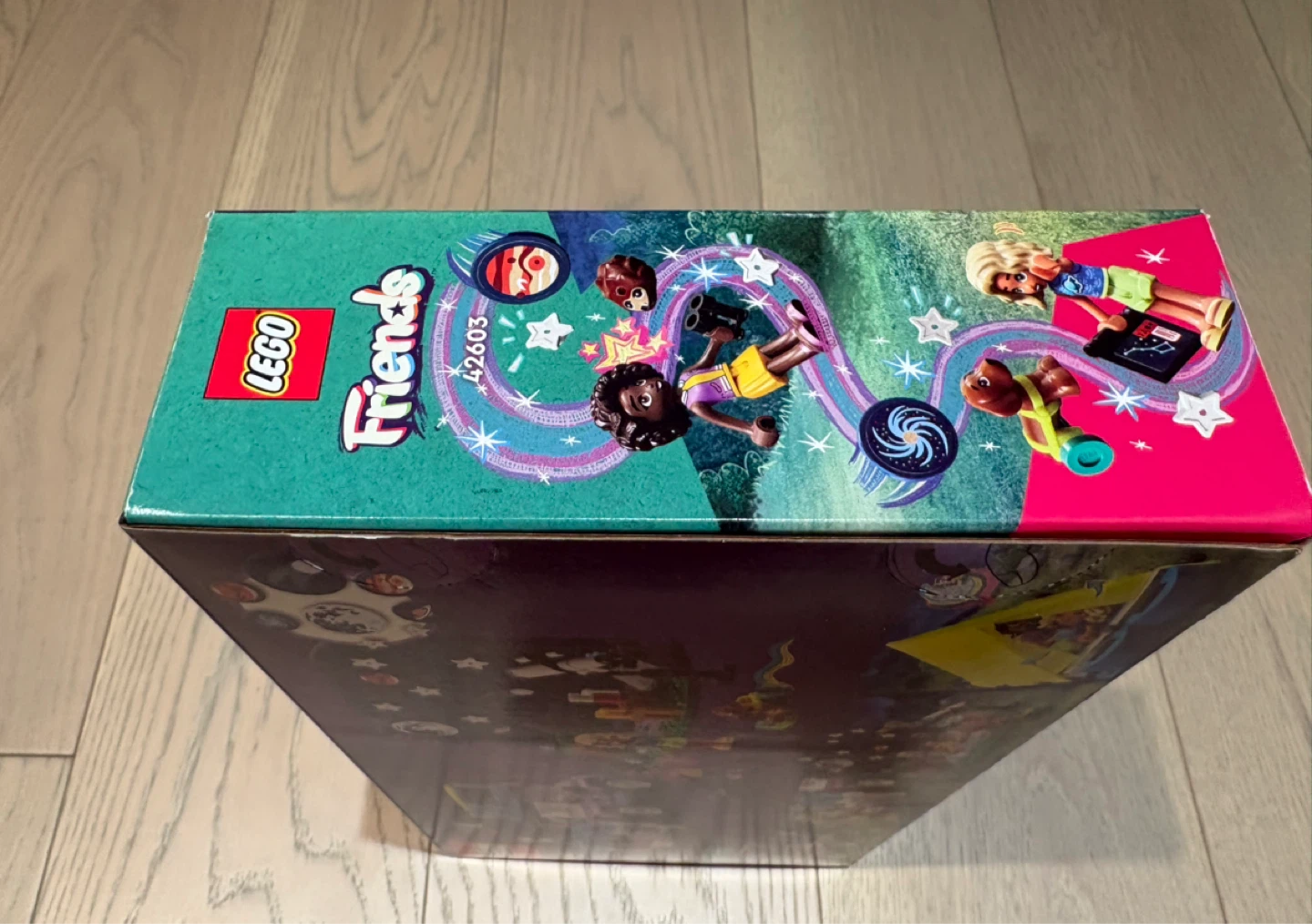 LEGO Friends 42603 Stargazing Camping Vehicle - photo 3