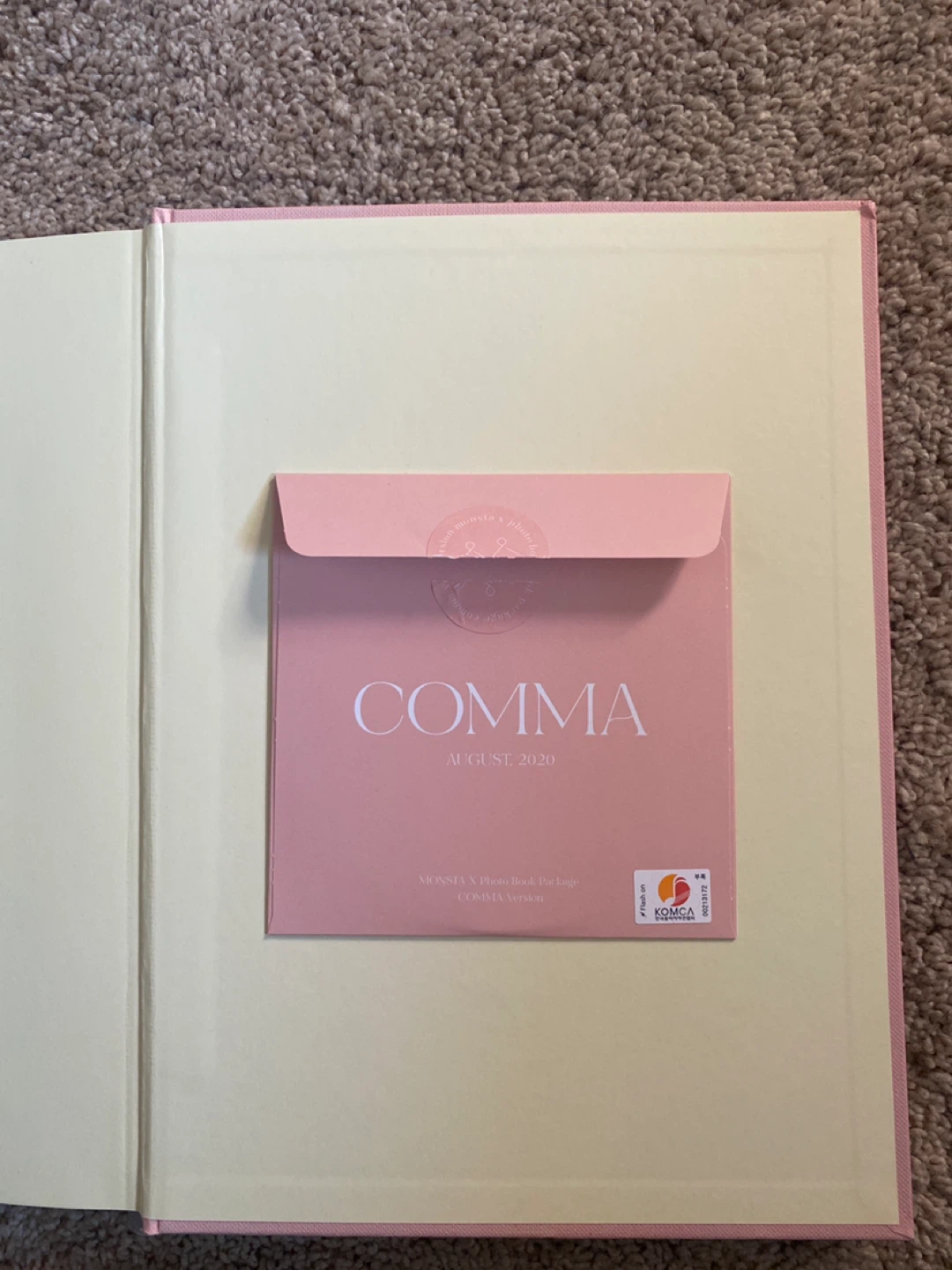 MONSTA X COMMA Photo Book Package August 2020 - photo 2