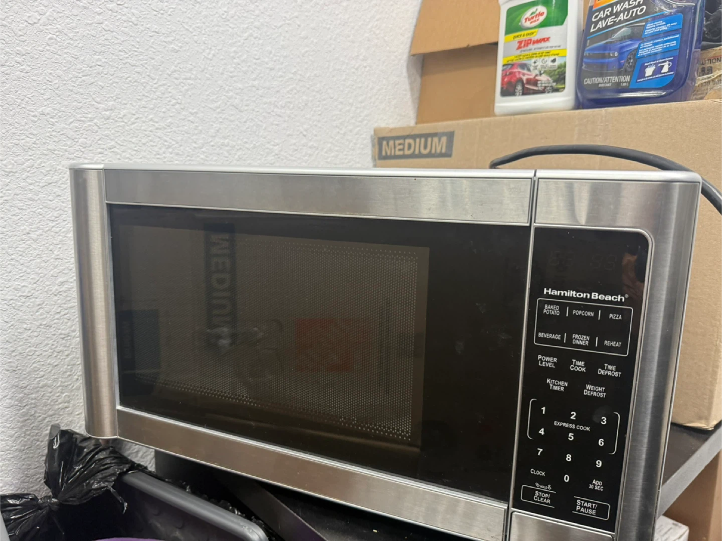Hamilton Beach Microwave Oven 1.1 Cu.ft Capacity