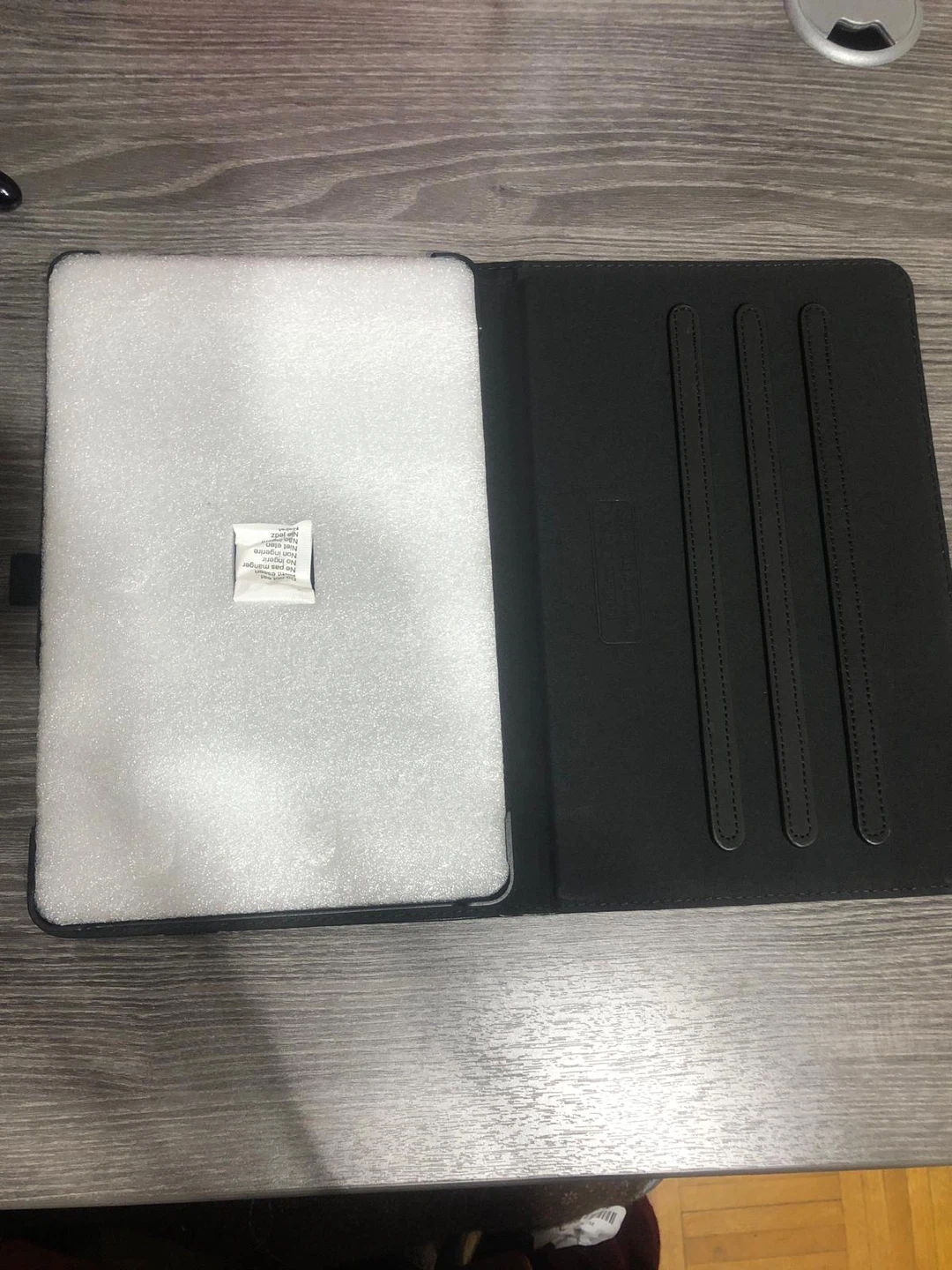 New-leather Black and Brown Tablet Folio Case with Pen Holder - photo 2