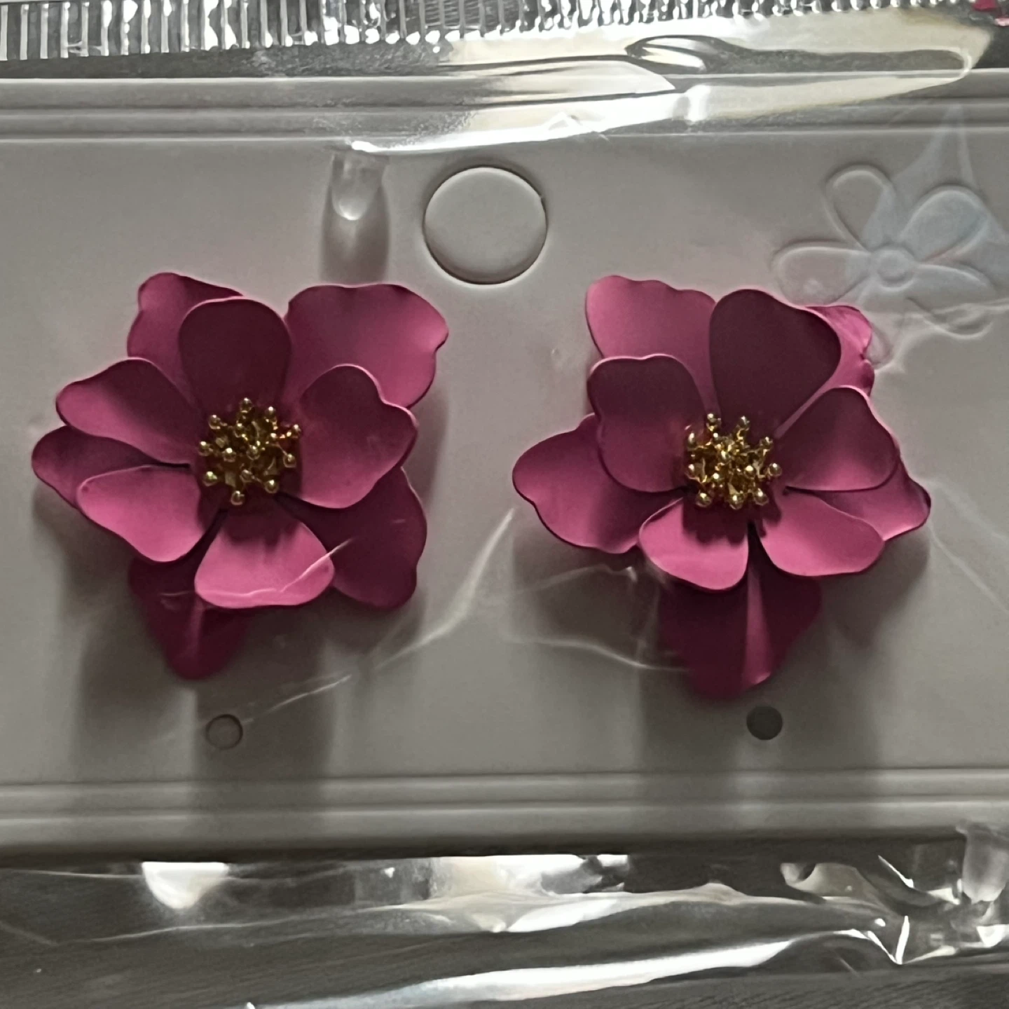 Pink Flower Dangle Earrings - photo 3