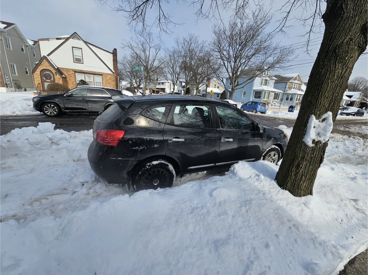 Nissan Rogue AWD SUV - photo 4