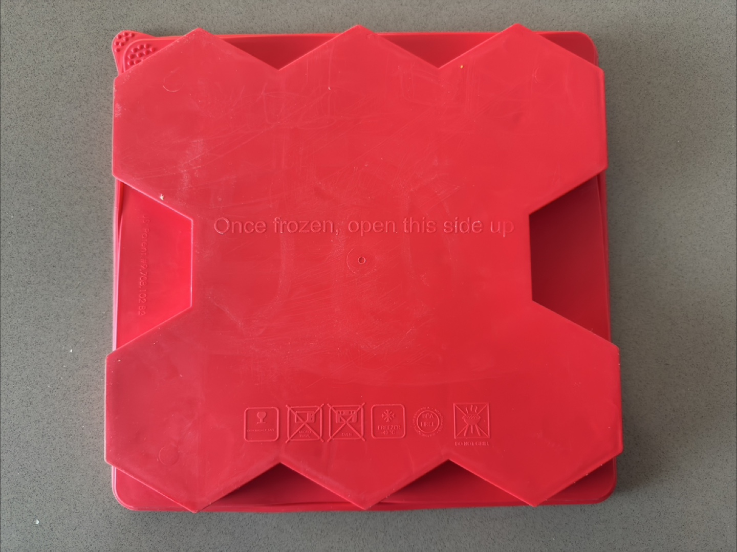 Shape + Store Hexagonal Food Freezer Tray - photo 2