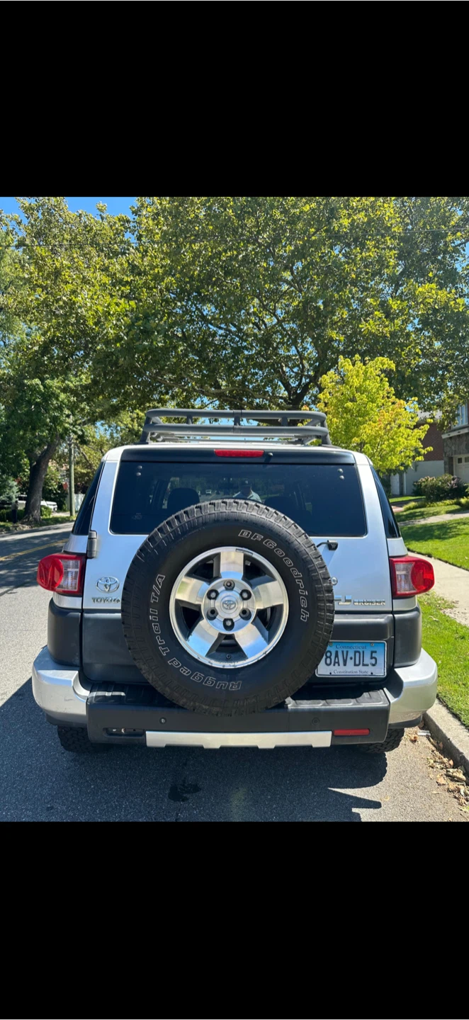 Toyota FJ Cruiser - photo 3