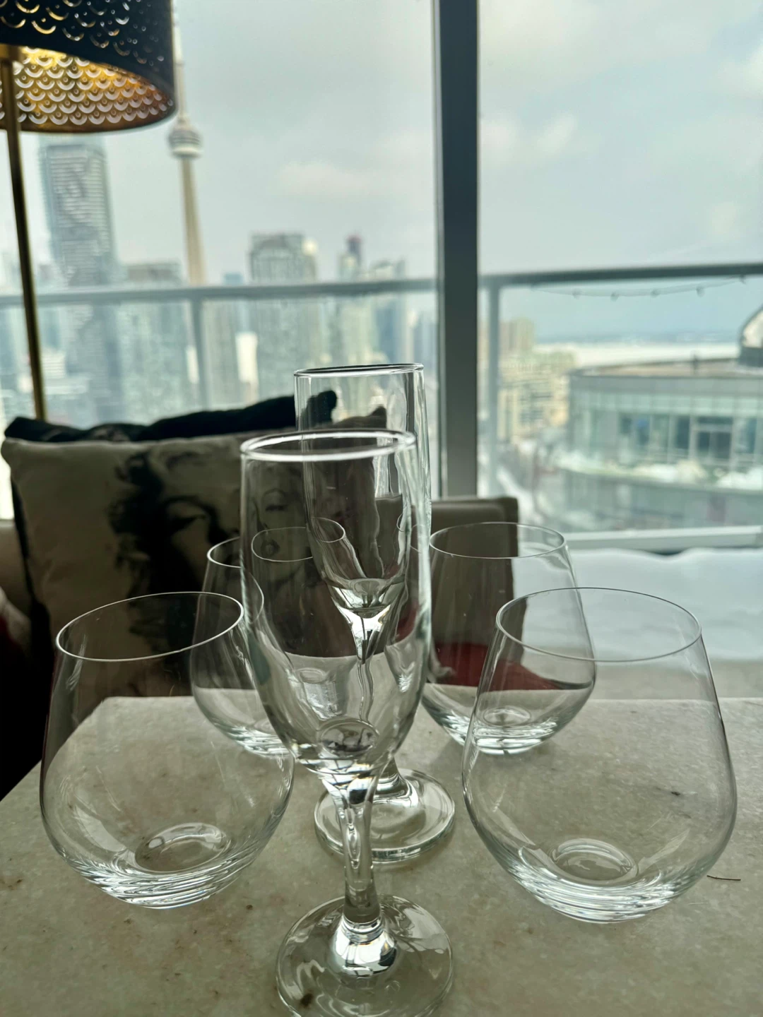 FREE Glassware ~  Champagne Flutes (2x) & Wine Tumblers (4x) - photo 2