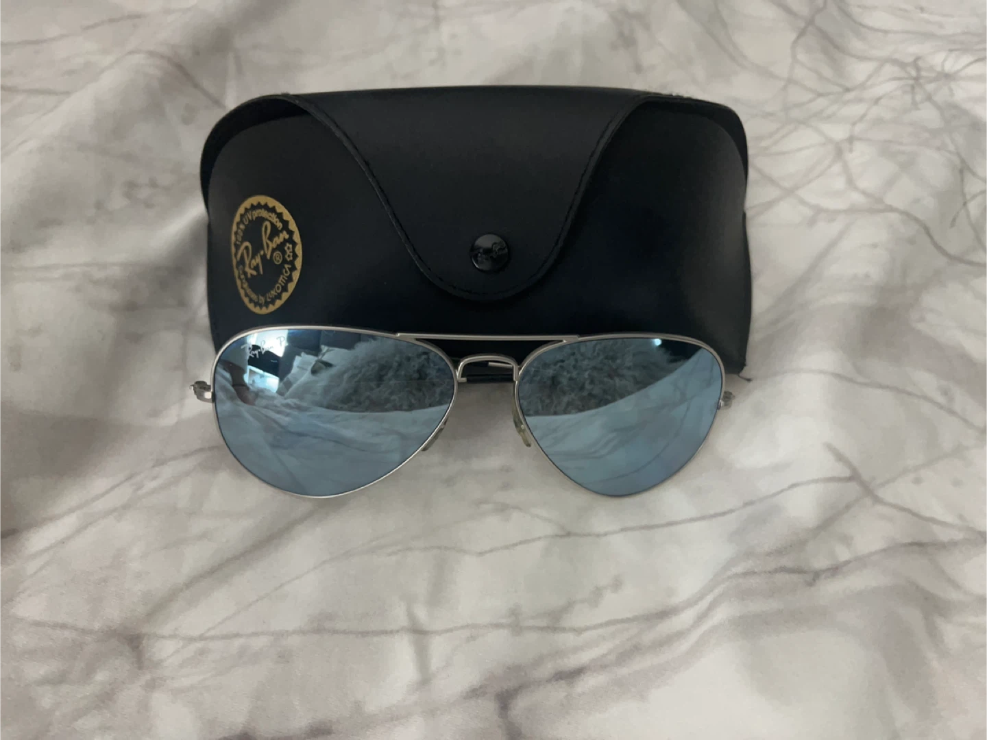 Polarized Ray-Ban Aviator Mirror Sunglasses with Case- Authentic