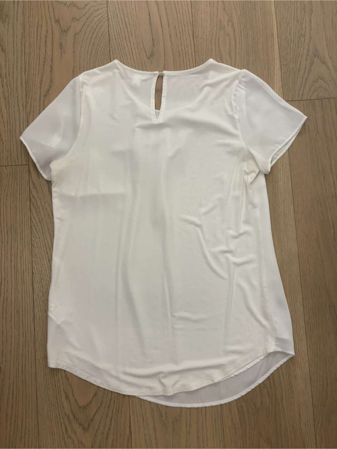 CAMBER&GRACE White Short Sleeve Top - Size S - photo 3