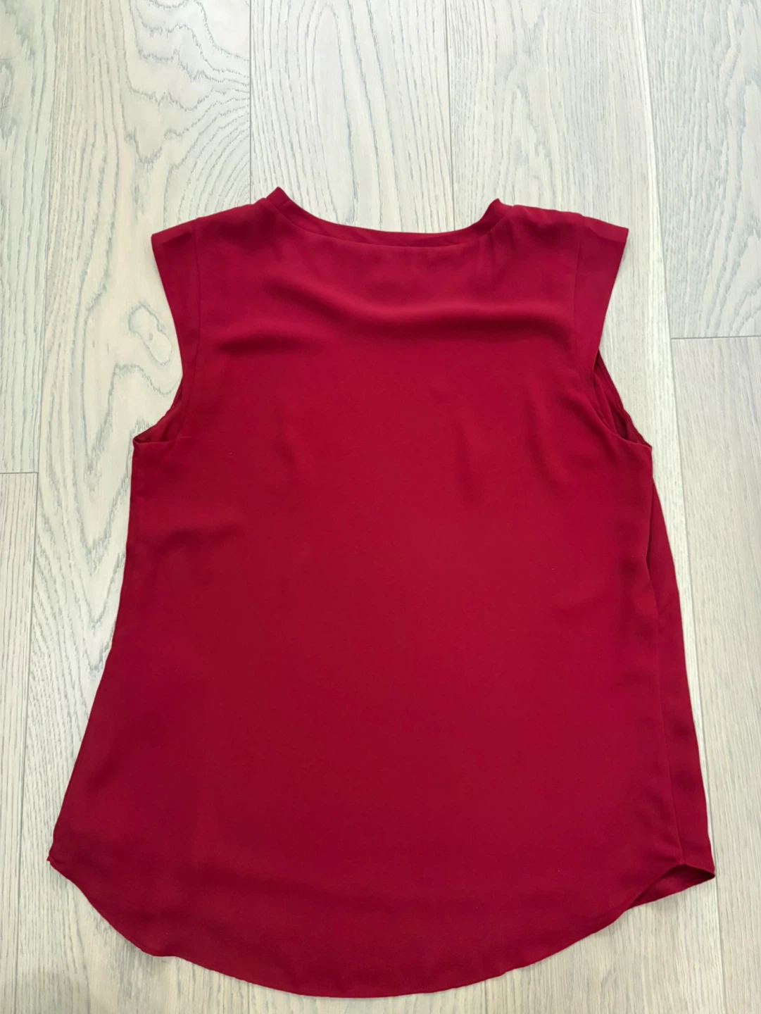 RW&CO Red Sleeveless Top - Size Small - photo 2