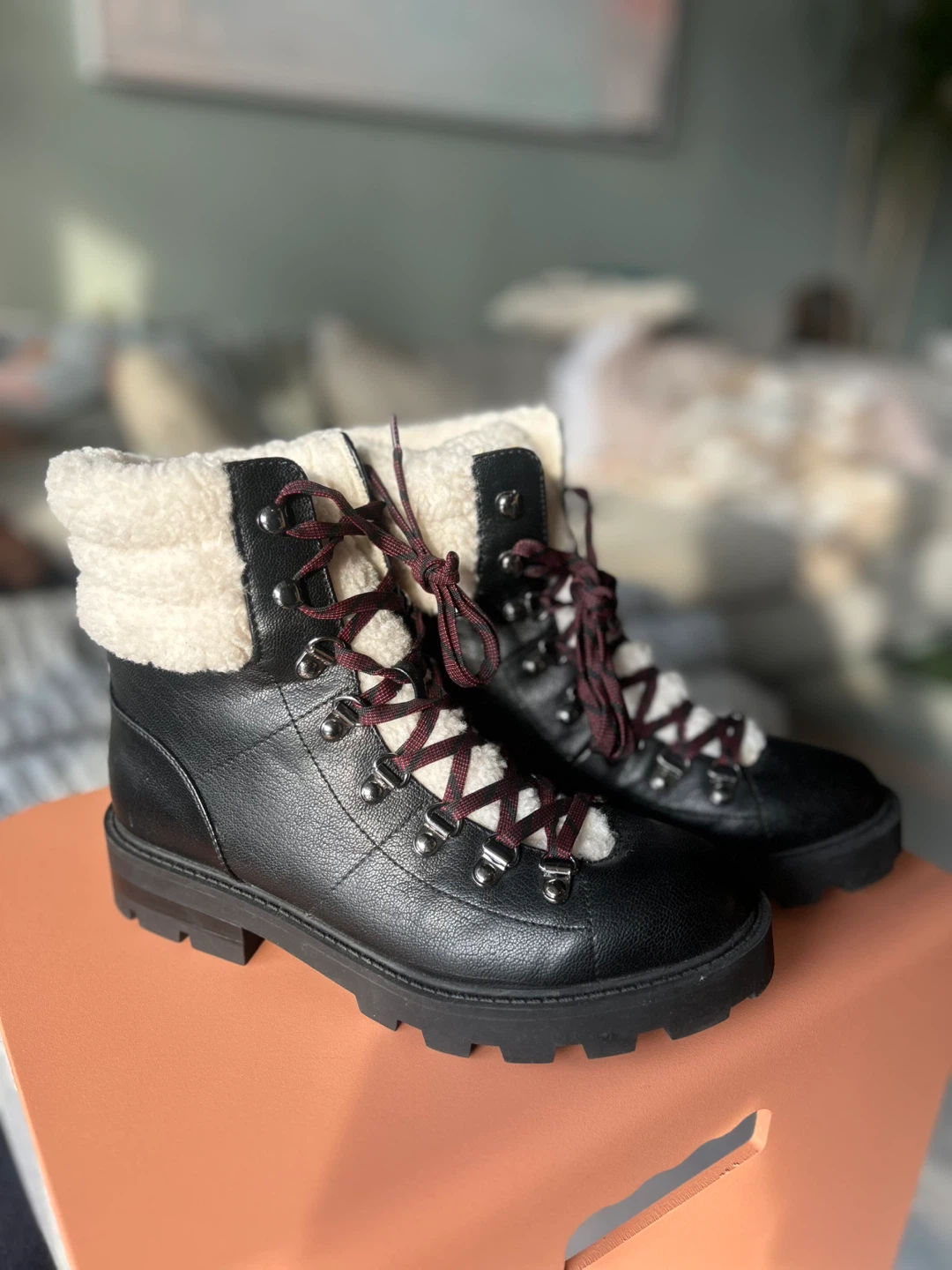 Nine West Women's Black Leather Winter Boots Size 38 - photo 2
