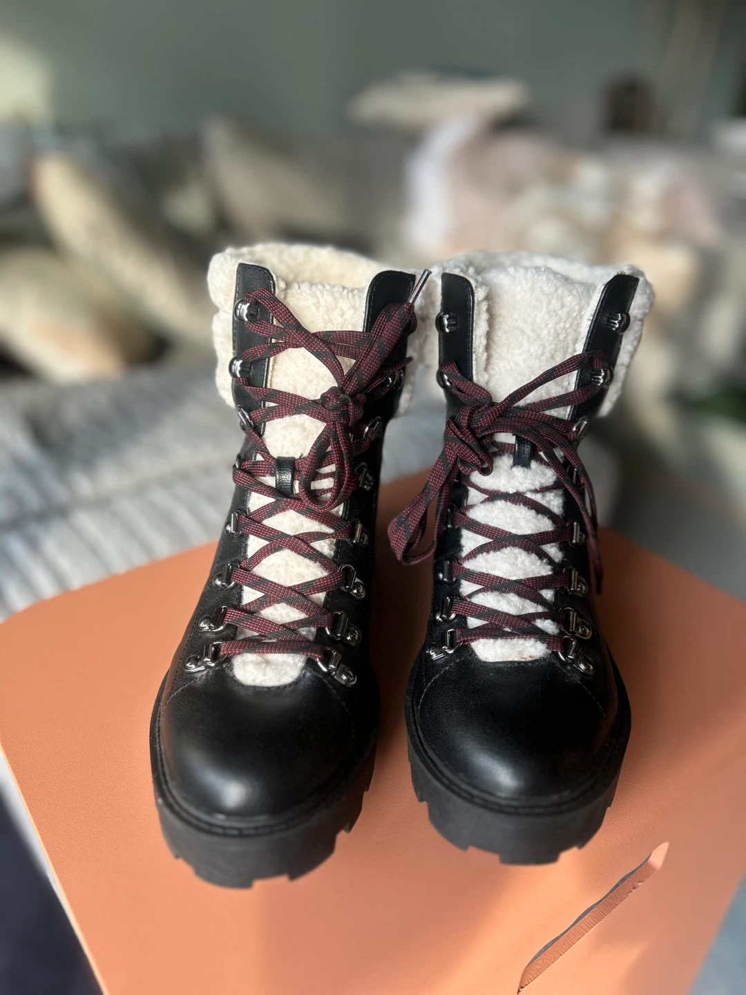 Nine West Women's Black Leather Winter Boots Size 38