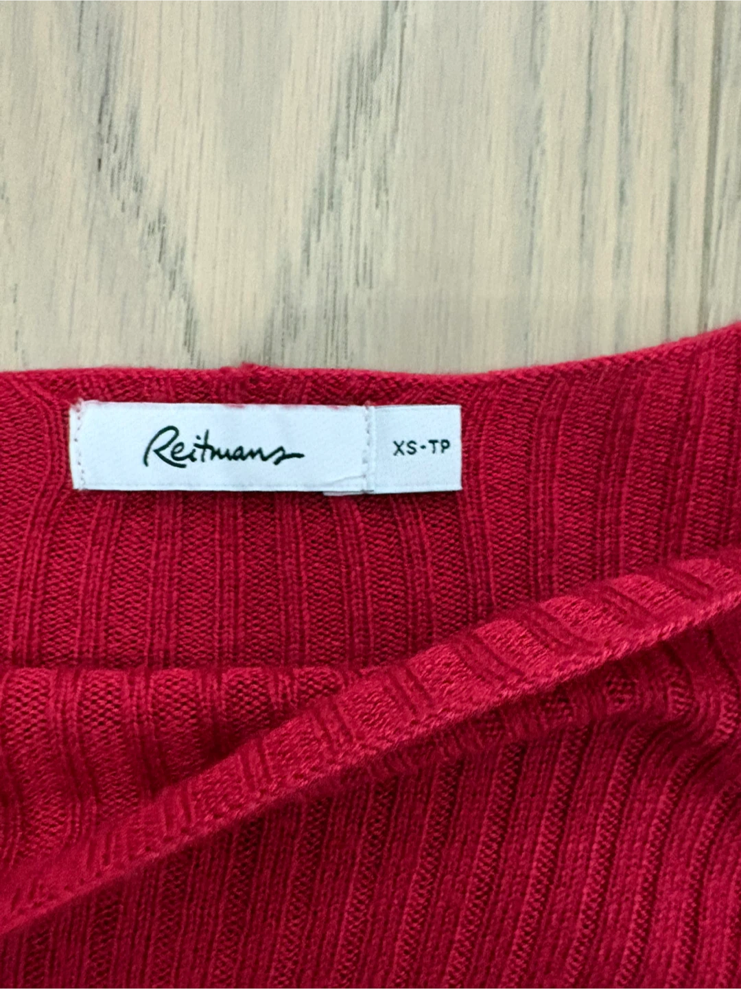 Reitmans Red 3/4 Sleeve Sweater XS - photo 3