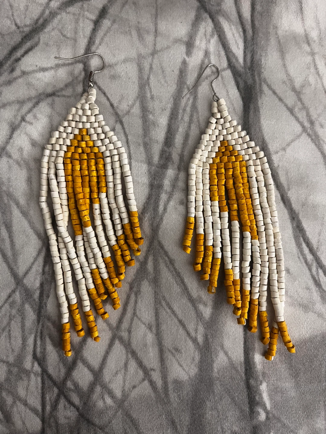 *NEVER WORN - Beaded Fringe Earrings White & Yellow
