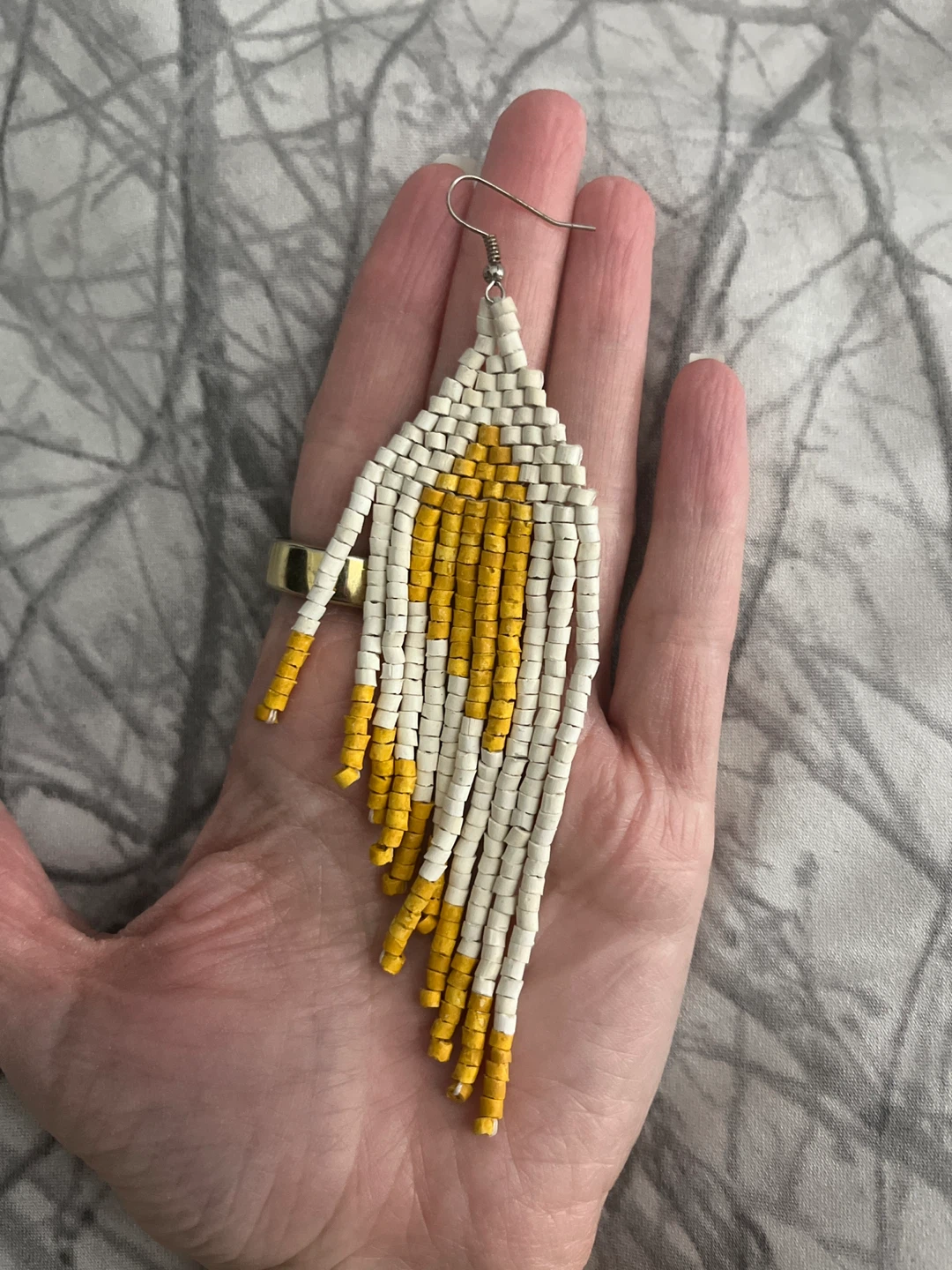 *NEVER WORN - Beaded Fringe Earrings White & Yellow - photo 2