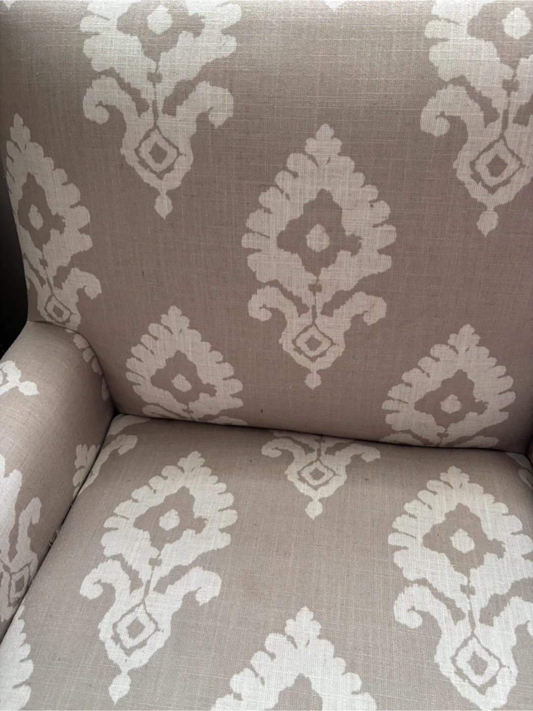 Accent Arm Chair with Damask Pattern