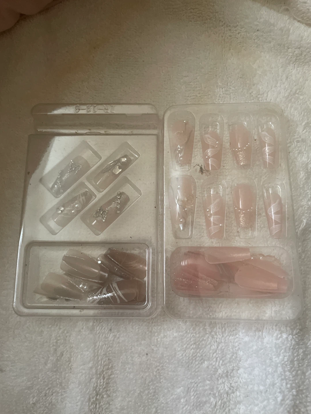 Press-On Nails Set