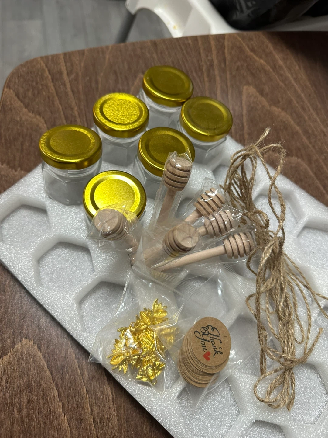 Set of 6 Mini Honey Jars with Wooden Dippers