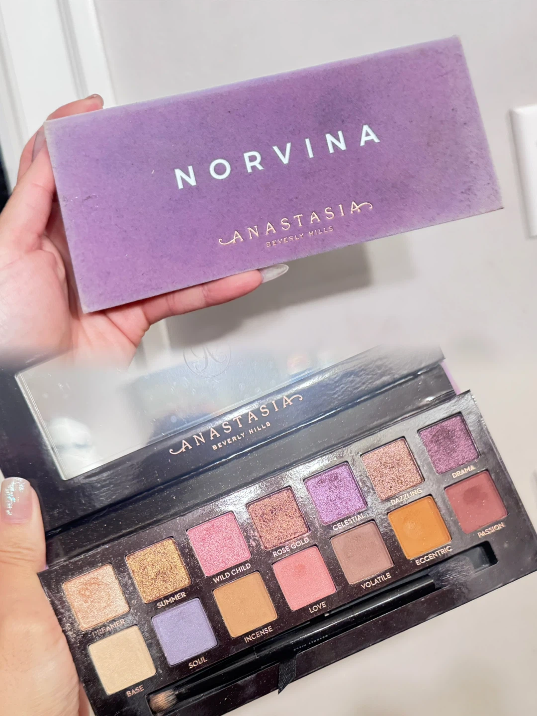 Eyeshadow palette & Contour palette