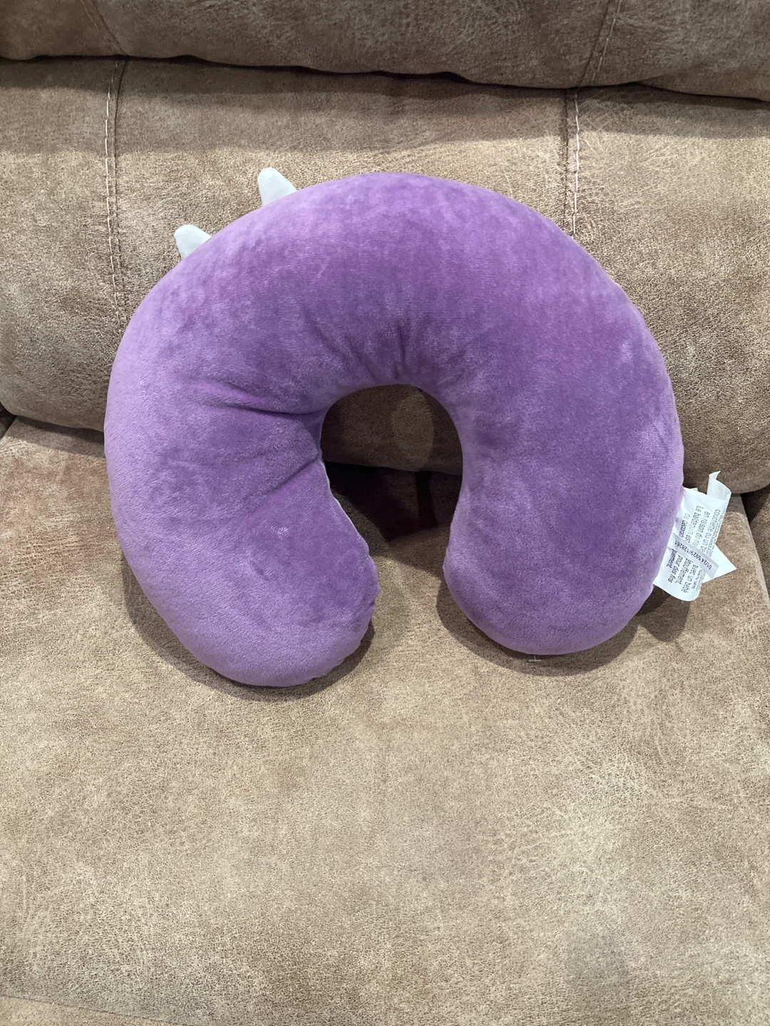 Gabby's Dollhouse Travel Neck Pillow - photo 2