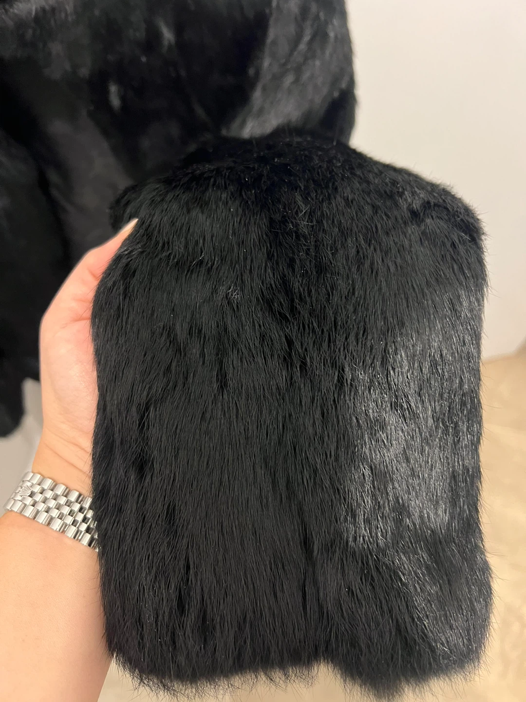 Black real Fur Jacket - photo 2