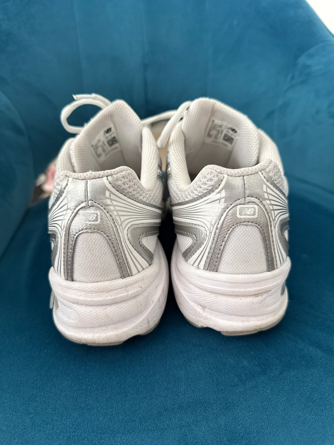 New Balance Women's Running Shoes White/Silver Size 8 US - photo 2