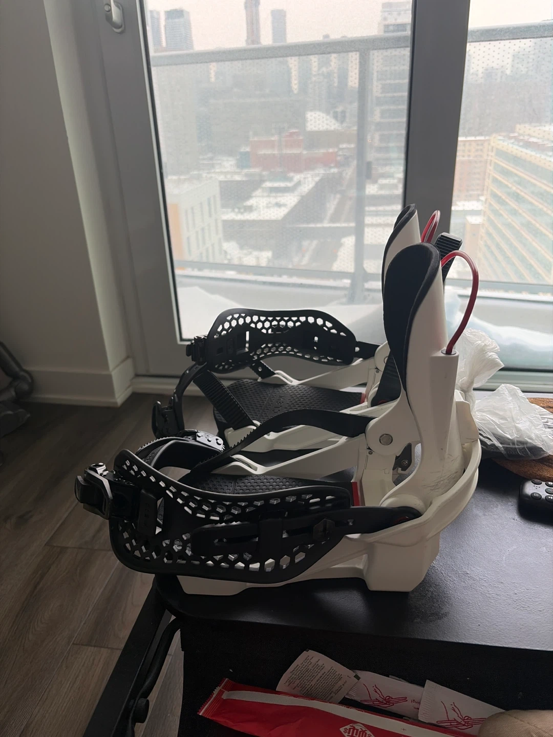 CLEW Snowboard Bindings - White - photo 4