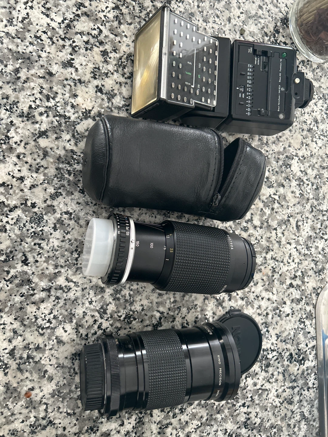 VarioZoom/340SCA Camera Flash & 2 Lenses