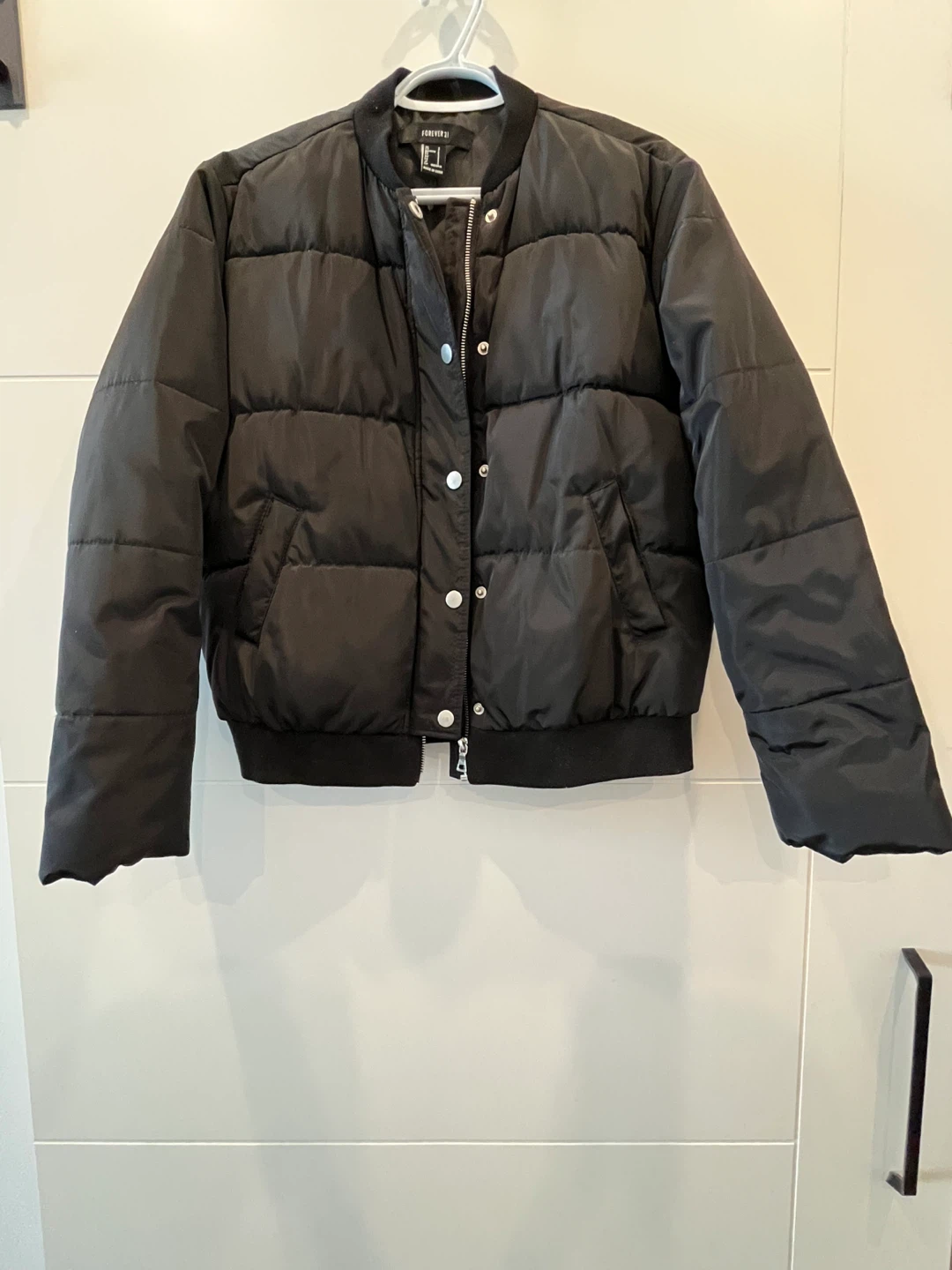 Forever 21 Black Puffer Bomber Jacket Size S - photo 5