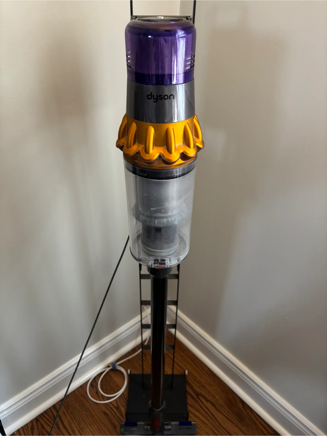 Dyson Cordless Vacuum Cleaner with Attachments