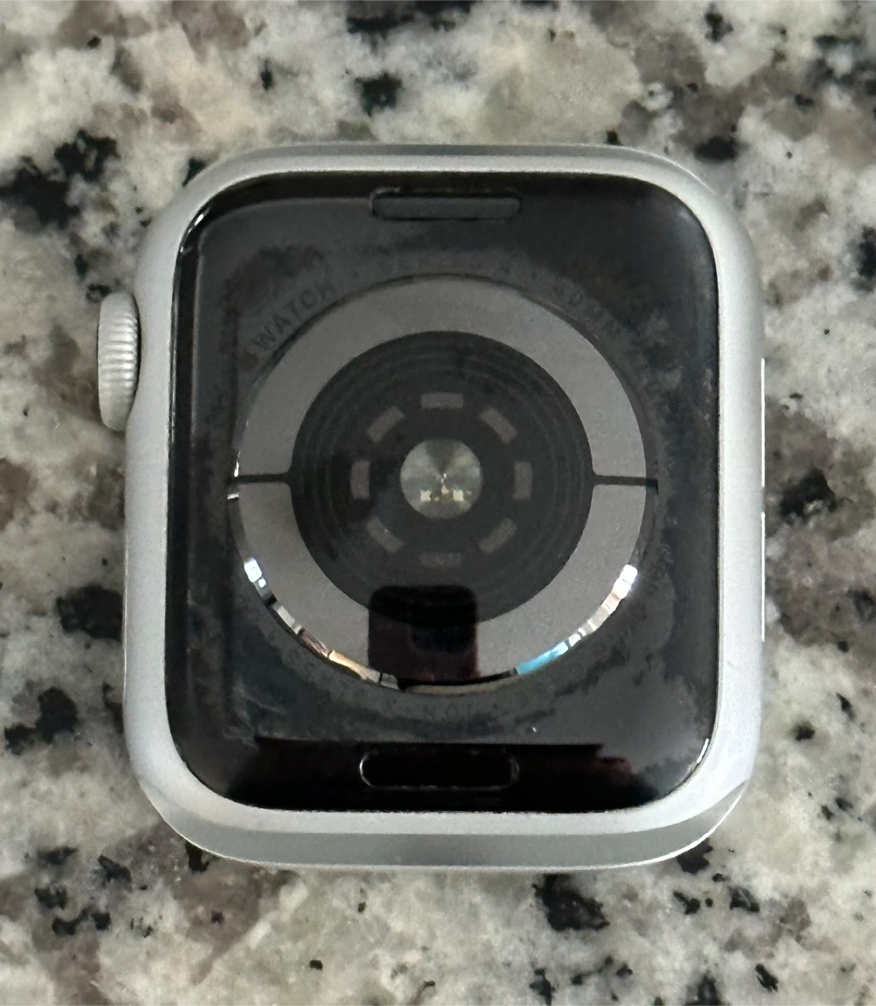 Apple Watch Series 4 (40mm) Silver Aluminum GPS - photo 3