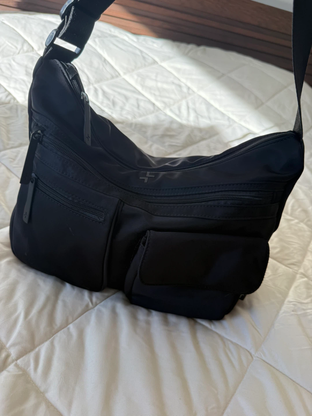 X-Track Black Crossbody Shoulder Bag – Multi-Pocket, RFID