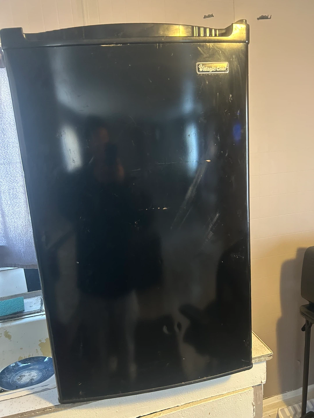 Magic Chef Mini Refrigerator