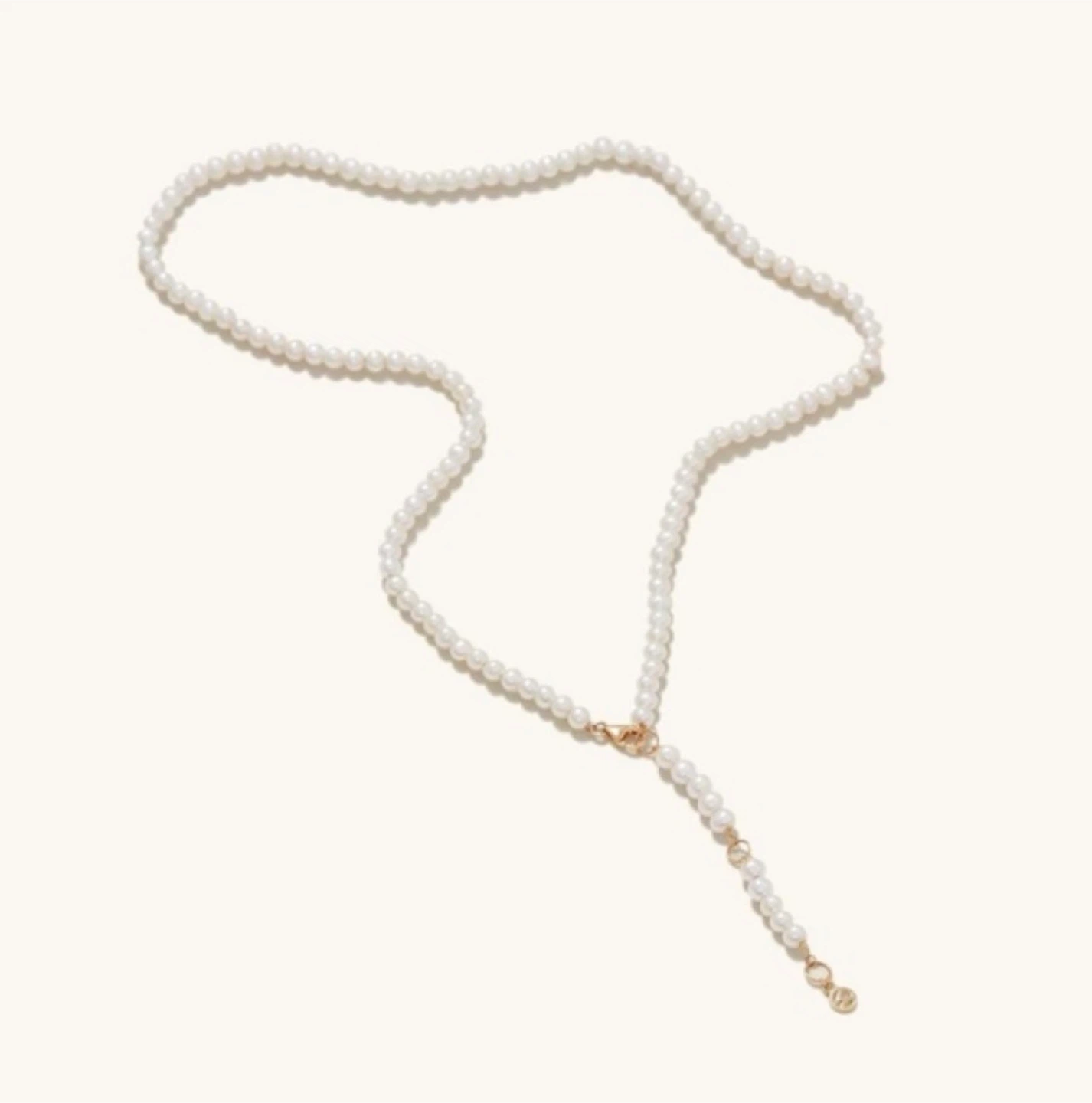 Mejuri Essential Pearl Necklace - 14K yellow gold / 16-18 in - photo 4