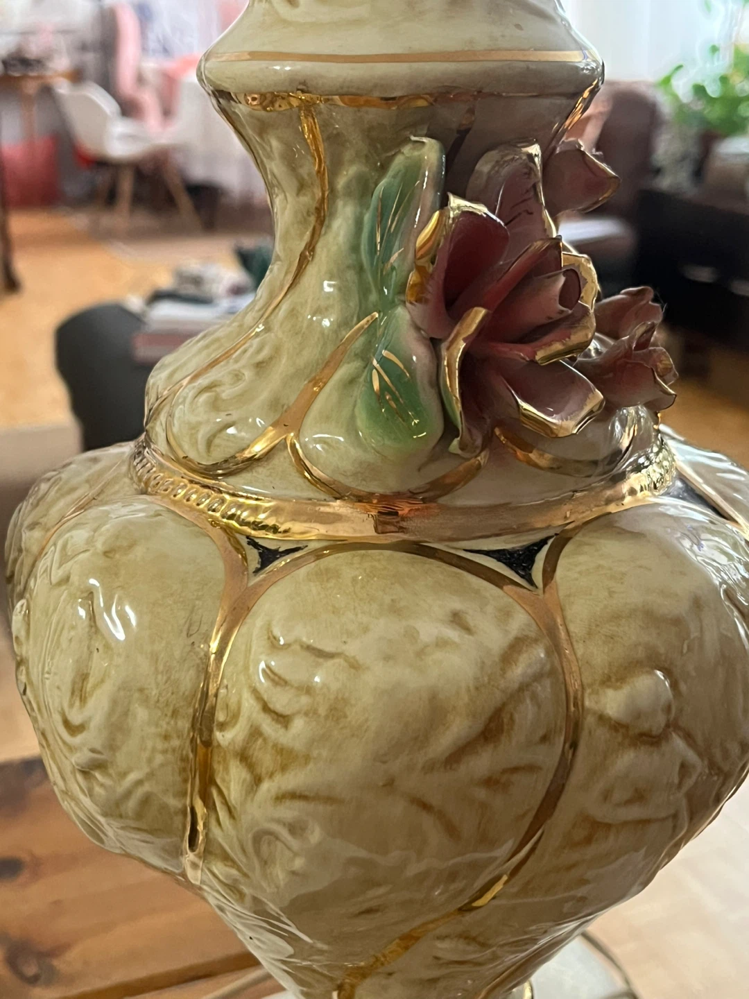 Antique Capodimonte Table Lamps With Porcelain Roses, Set of Two - photo 5