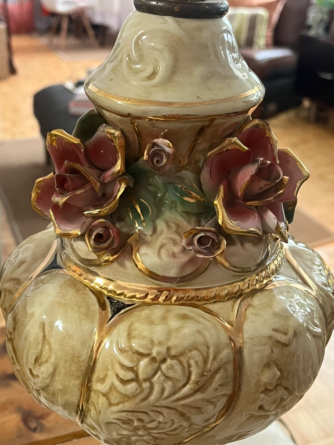 Antique Capodimonte Table Lamps With Porcelain Roses, Set of Two - photo 4